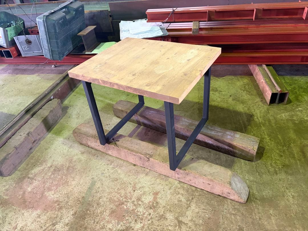 アイアン脚　テーブルや椅子に！