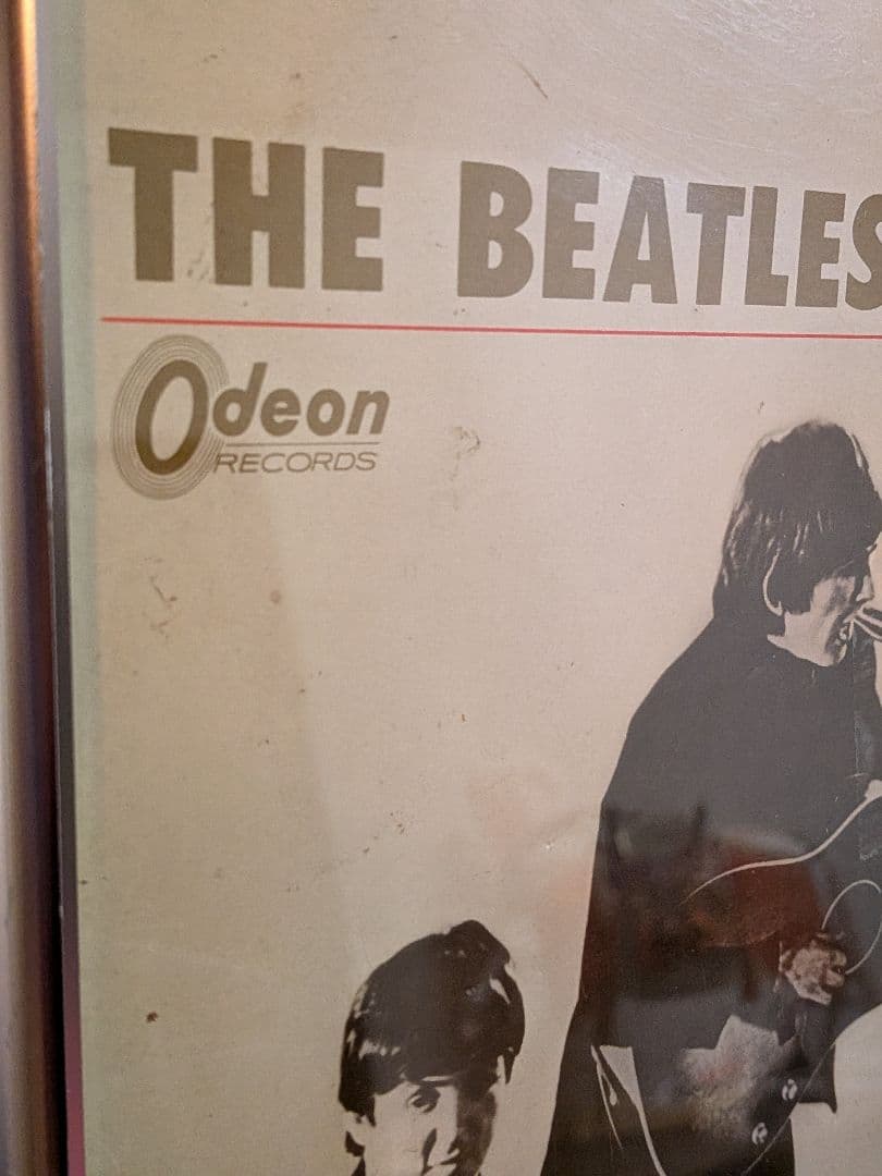 １９６２〜１９６６年当時物ビートルズ東芝音楽工業オデオン赤盤レコード額装品