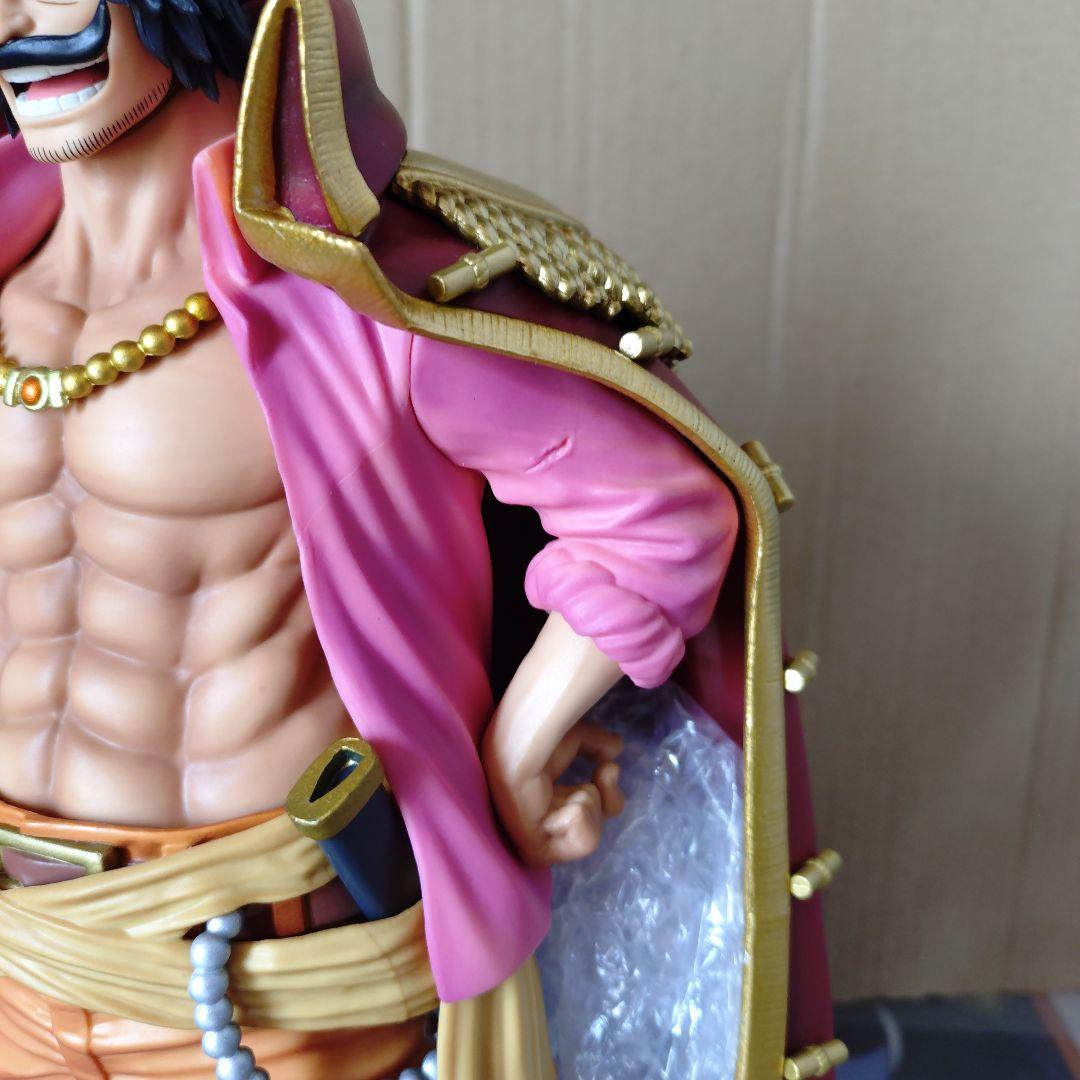 ワンピース　バンプレくじ PREMIUM ゴールド・D・ロジャー A賞