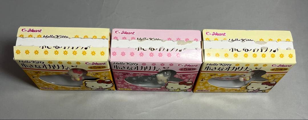 キティ　hello kitty 小さなオカリナ　キーホルダー　3種セット