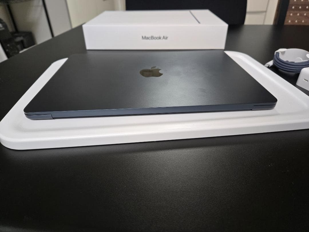 【16GB/US配列】M3 MacBook Air 13型 ミッドナイト