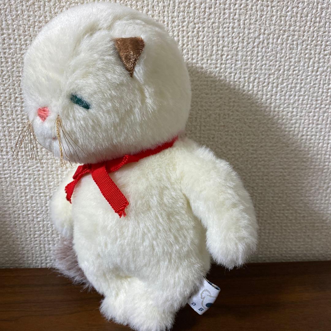 ハンドメイドぬいぐるみ作家そぼろ様作品　しろねこ　ぬいぐるみ　　♡レア♡