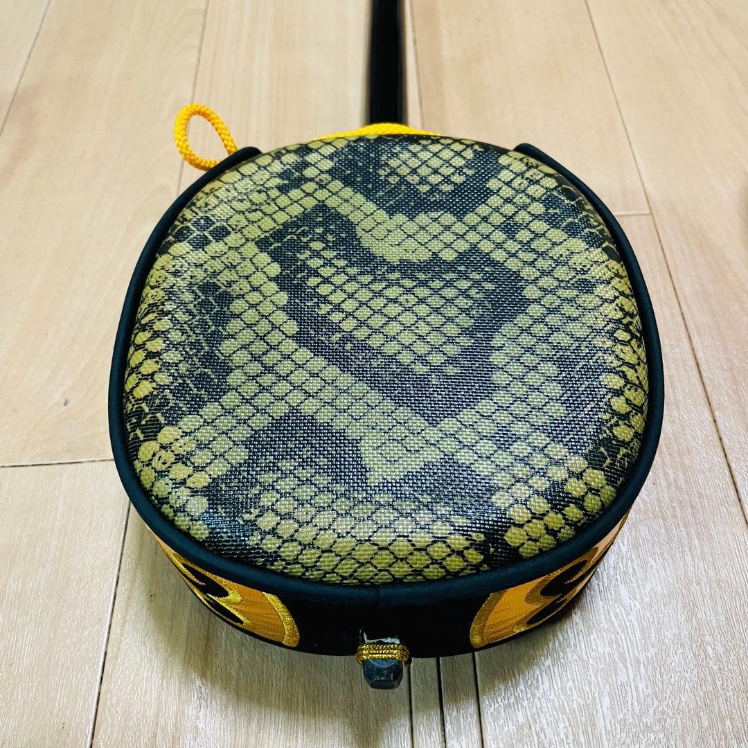 沖縄三線　三線　人工皮　ケース付き
