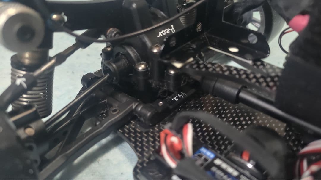 ヨコモ YD-4 カーボンシャーシ