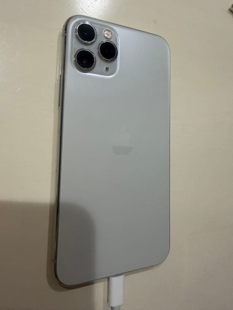 【256GB】iPhone11 本体 SIMロックなし バッテリー69％初期化済
