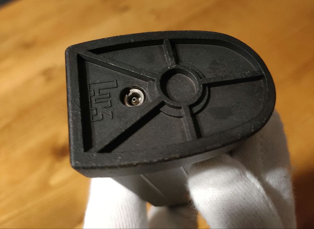 【美品】 東京マルイ SOCOM Mk23 サイレンサー LAM ガスガン