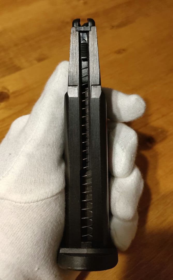 【美品】 東京マルイ SOCOM Mk23 サイレンサー LAM ガスガン