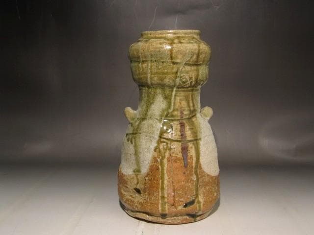 林英二　美濃伊賀花入　堀内流十二代兼中斎　宗完花押の逸品 r443