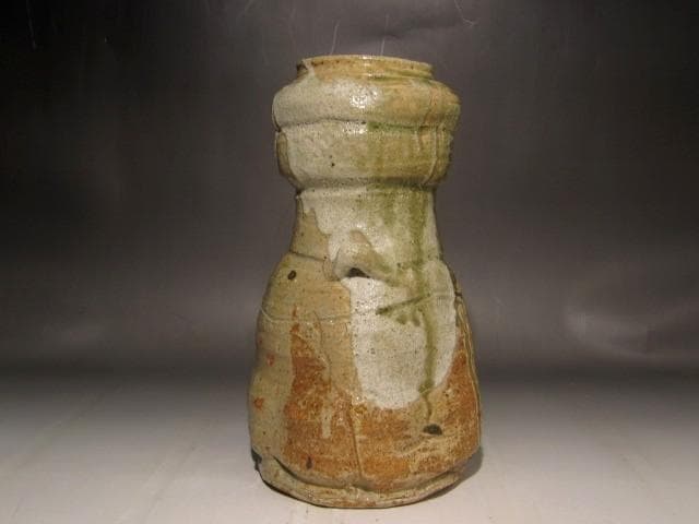 林英二　美濃伊賀花入　堀内流十二代兼中斎　宗完花押の逸品 r443