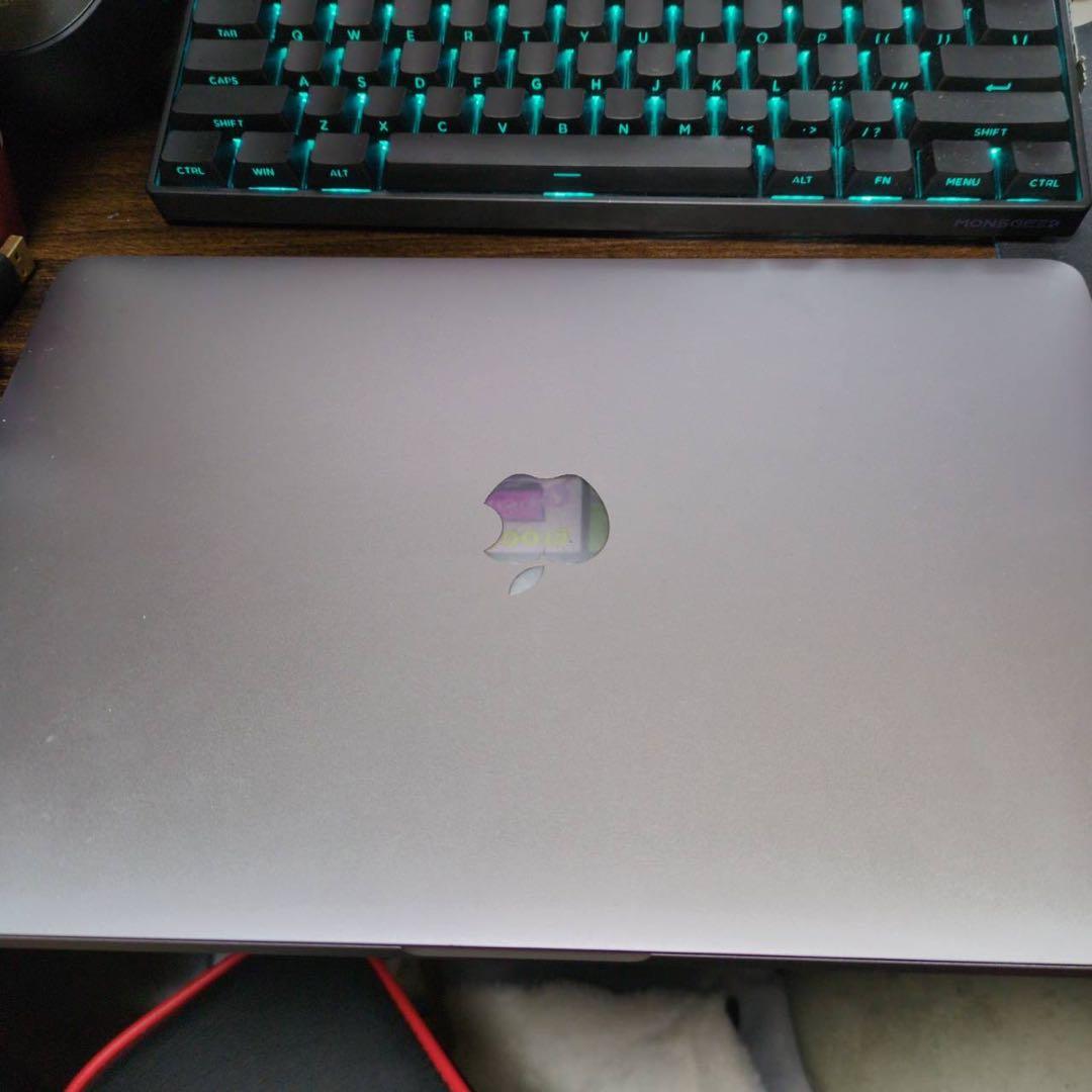 MacBook本体 MacBook Pro 13Inchi 2020 32gb/ i7/512GB