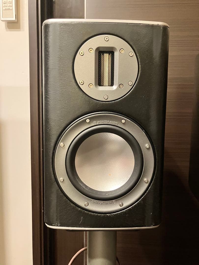 【週末セール】Monitor Audio スピーカー・スタンド付き