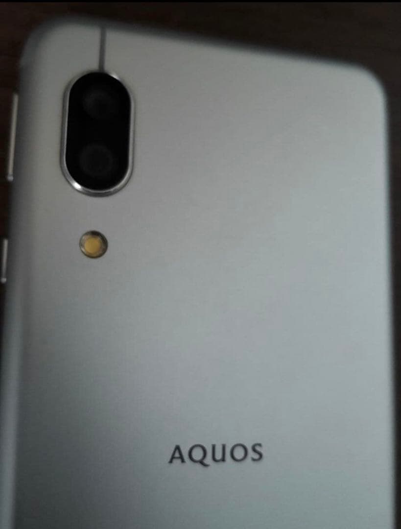 AQUOS sense 3 SH-M12 ホワイト 本体 クリアケース付き