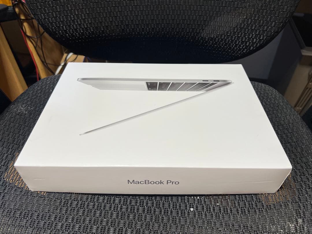 MacBook本体 MacBook Pro M1 2020 8GB 256gb