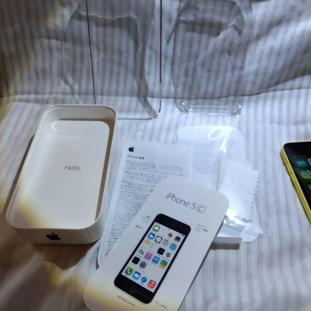 Apple iPhone 5c イエロー 本体　純正ケース付き