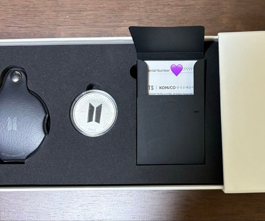 BTS 10周年　記念メダル　硬貨　公式品