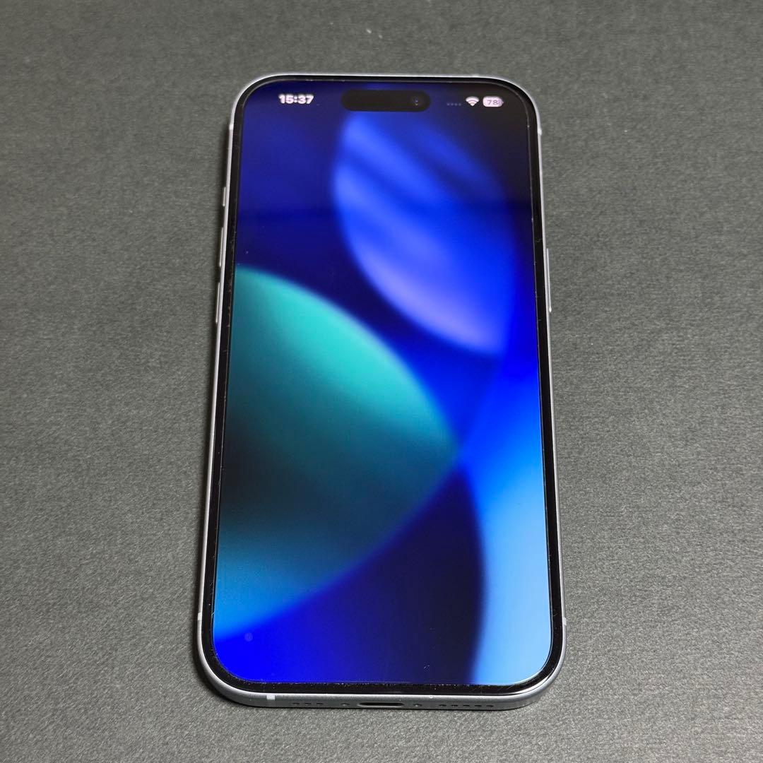 超美品☆ Apple iPhone 15 128GBアップル