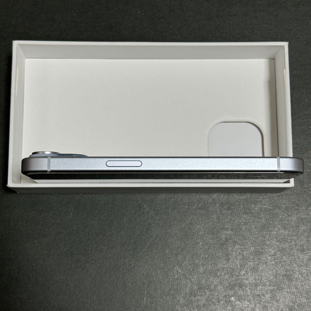 超美品☆ Apple iPhone 15 128GBアップル