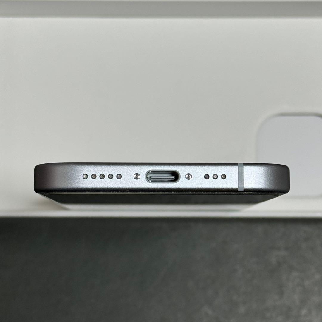 超美品☆ Apple iPhone 15 128GBアップル