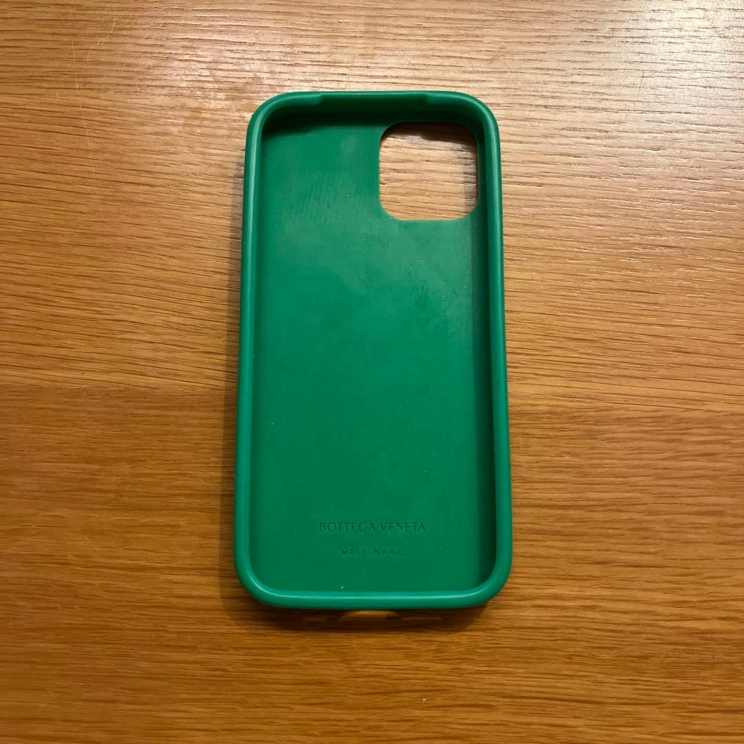 BOTTEGA VENETA iPhone12ケース