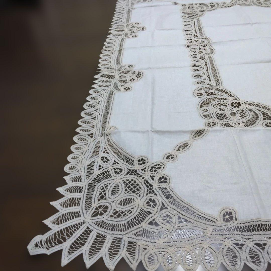 【新品タグ付き】テーブルクロス　バテンレース　ベージュ　コットン　130×170