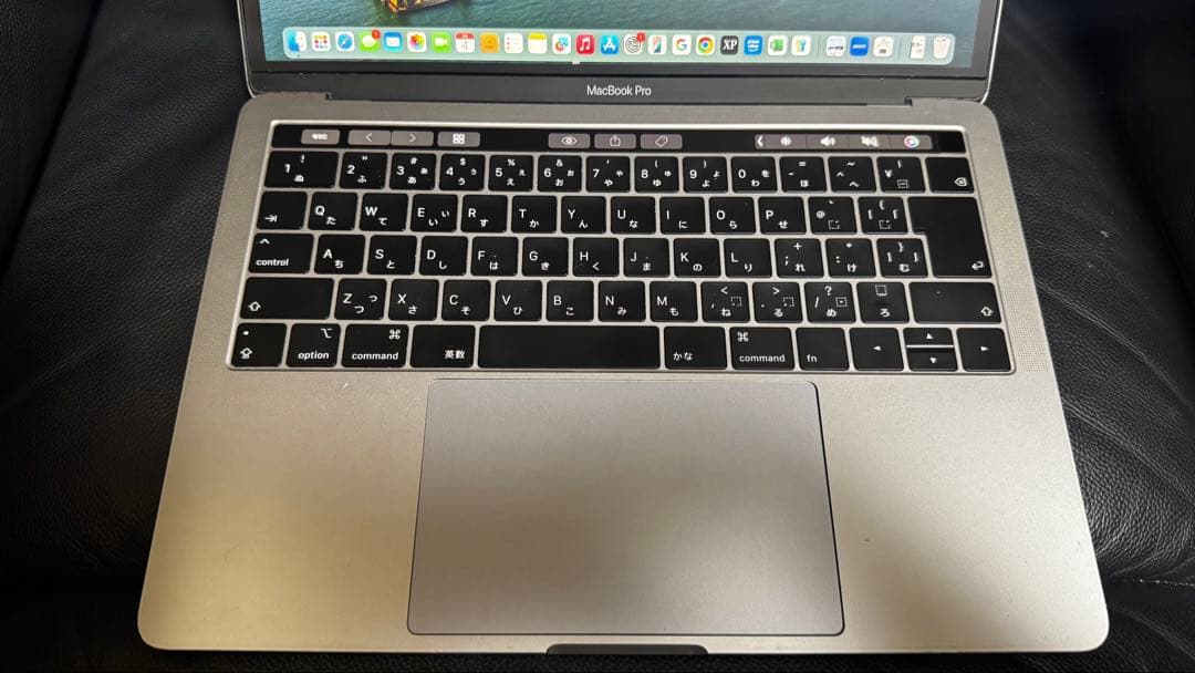 MacBook pro 2019 13インチ