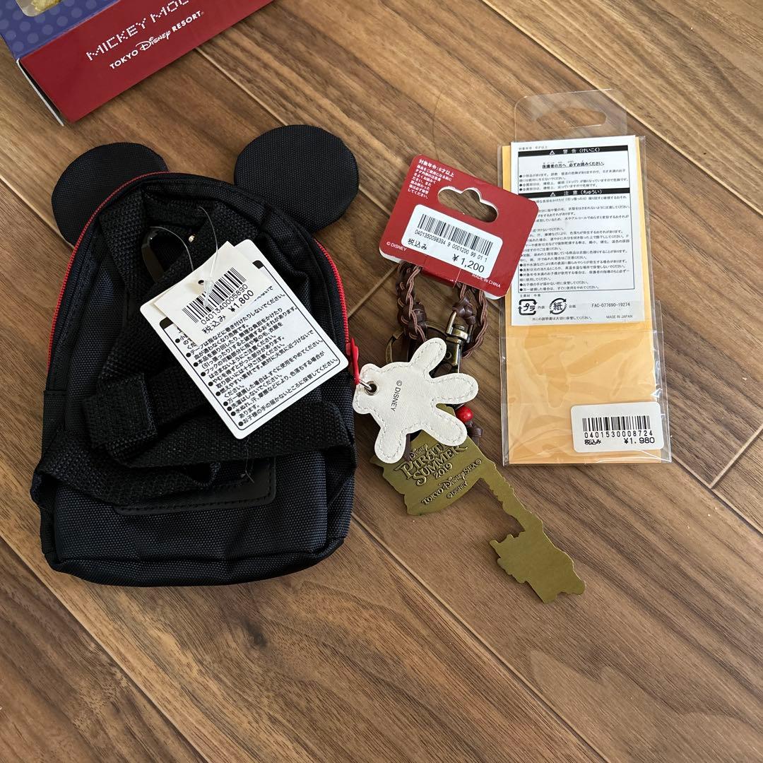 東京ディズニーミッキーリュックとフィギュアセット