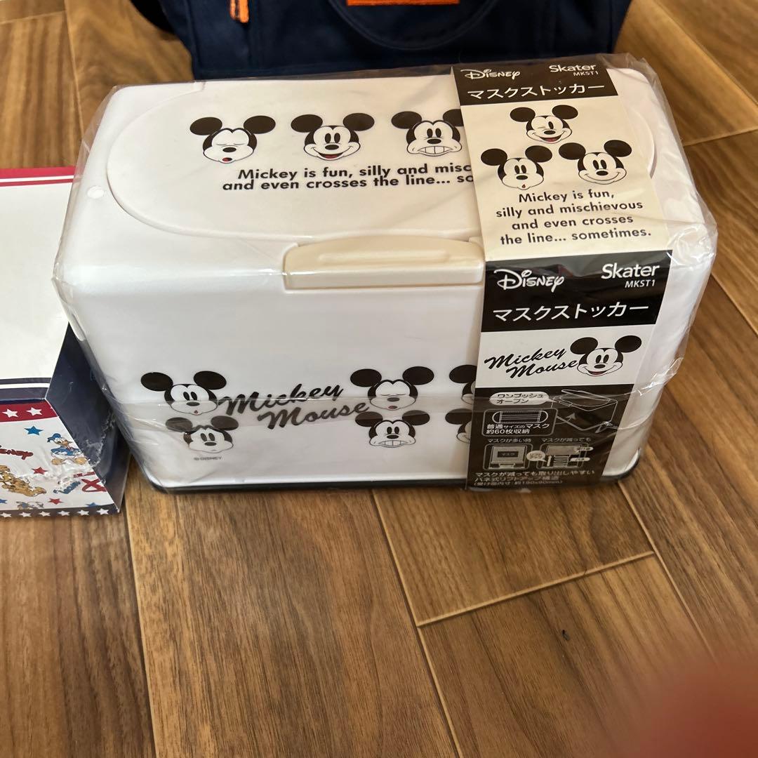 東京ディズニーミッキーリュックとフィギュアセット