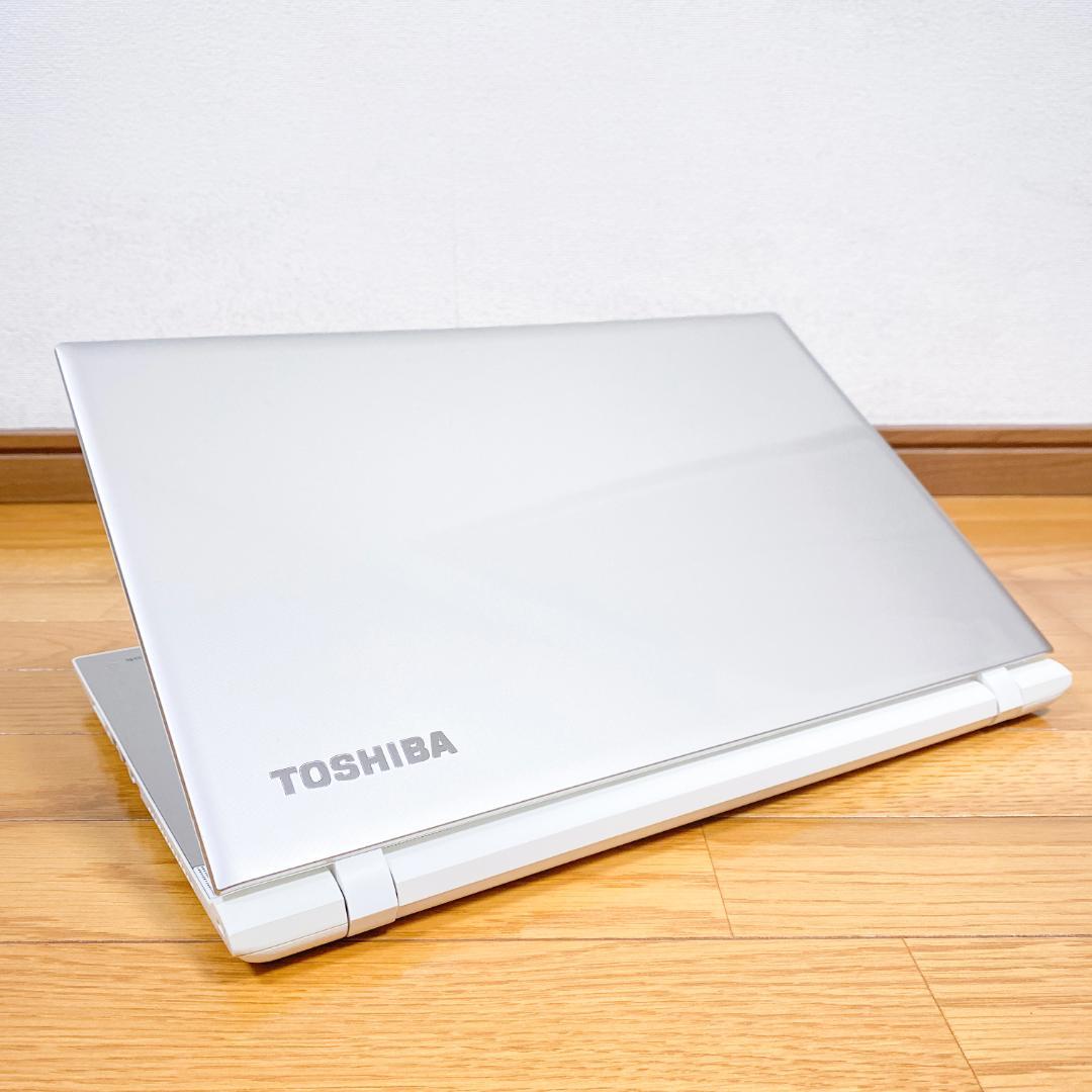 オフィス2021✨高性能i7 SSD メモリ8 フルHD 快適東芝ノートパソコン