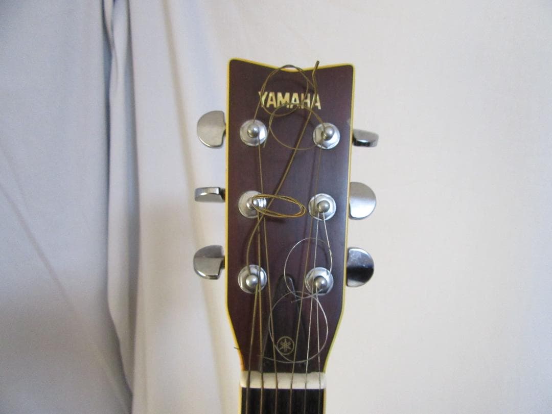 a*a様 YAMAHA FG-301B　アコースティック6弦　ケース・カポタスト