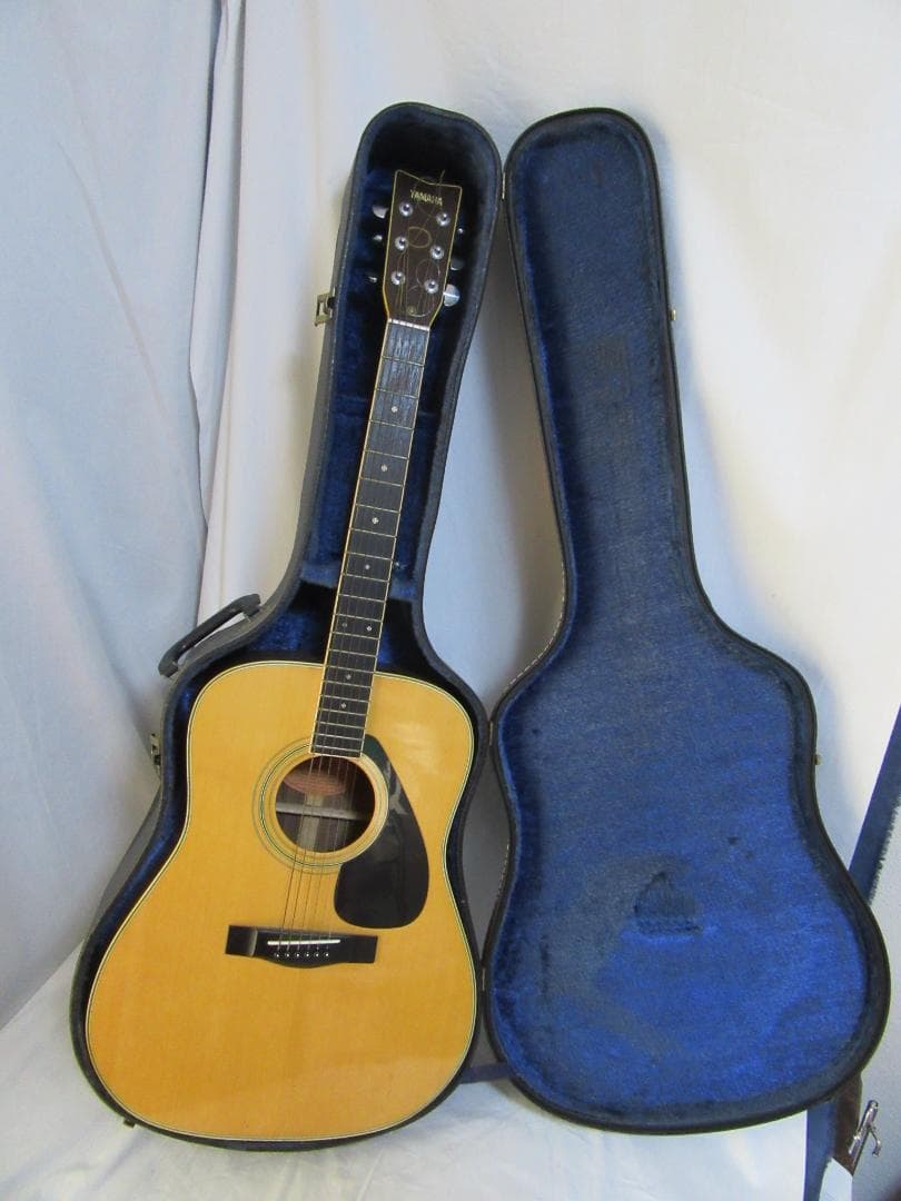 a*a様 YAMAHA FG-301B　アコースティック6弦　ケース・カポタスト