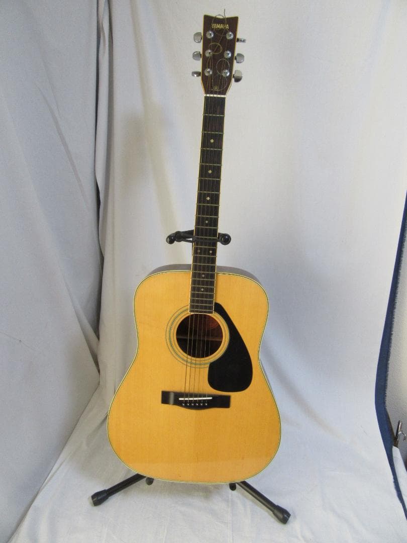 a*a様 YAMAHA FG-301B　アコースティック6弦　ケース・カポタスト