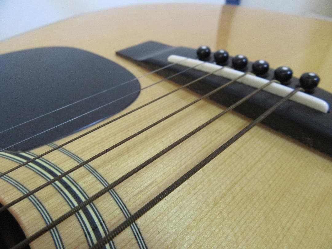 a*a様 YAMAHA FG-301B　アコースティック6弦　ケース・カポタスト