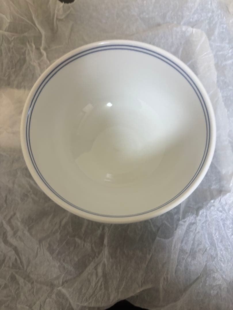 ハローキティ 陶器製丼 2004年製　吉野家コラボ