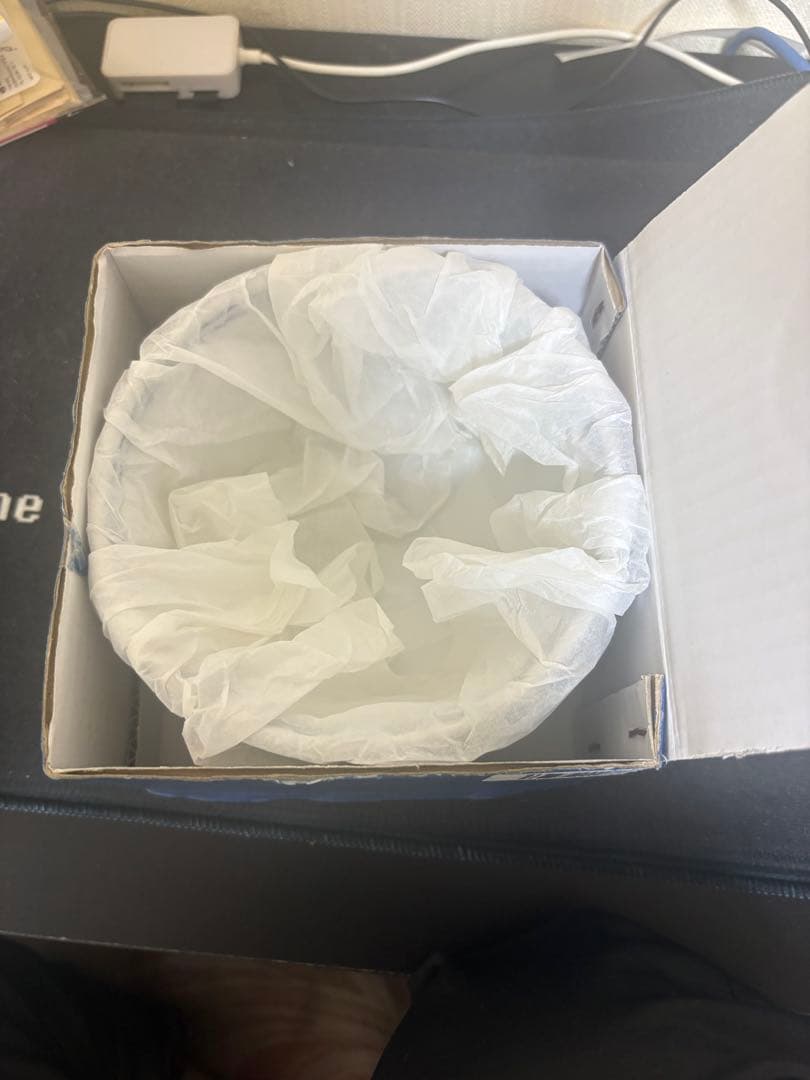 ハローキティ 陶器製丼 2004年製　吉野家コラボ