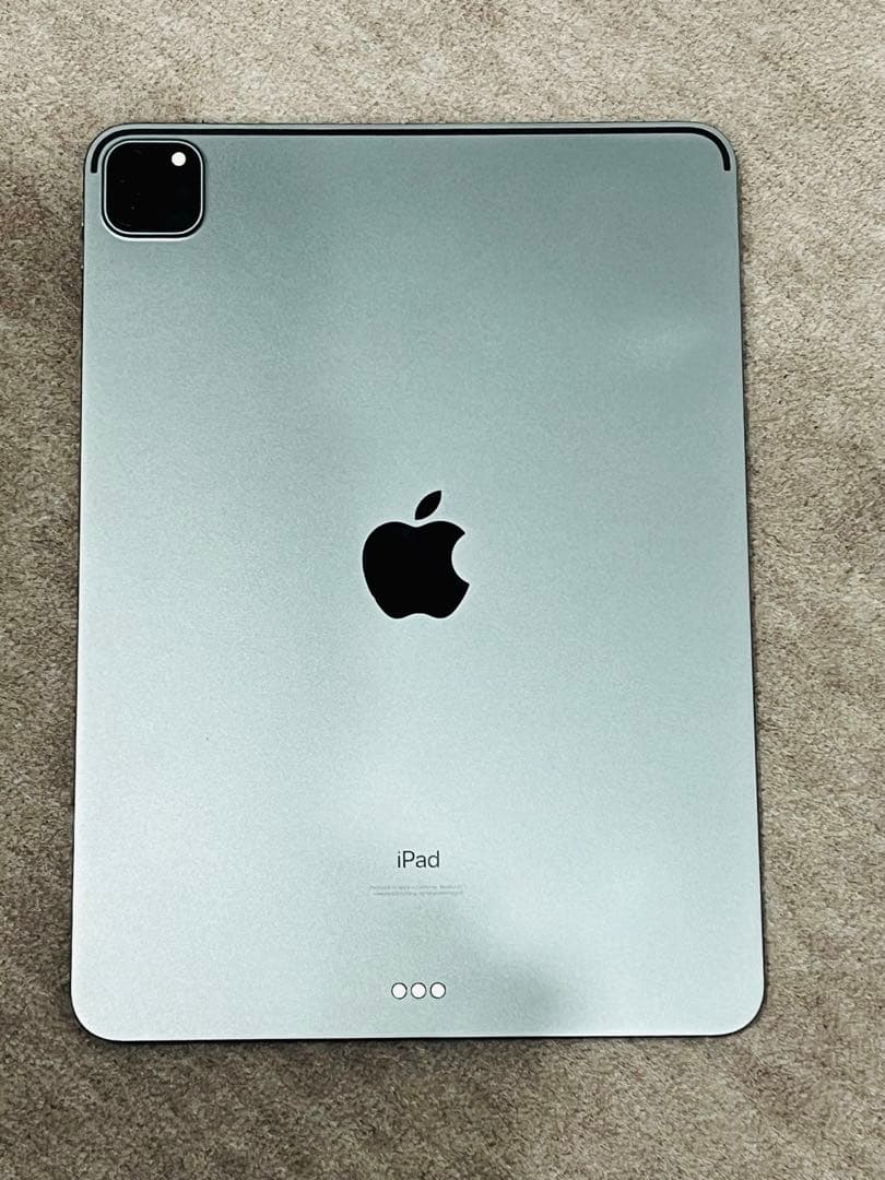 iPadpro第3世代 11インチ M1 Wi-Fi 256G ケース付