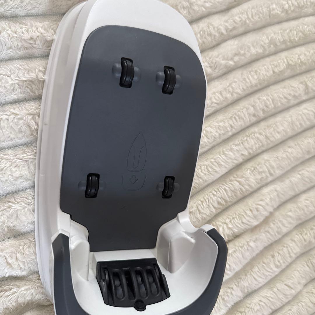 ⭐️mamiとなりますアイロンティファール コードレス スチームアイロン