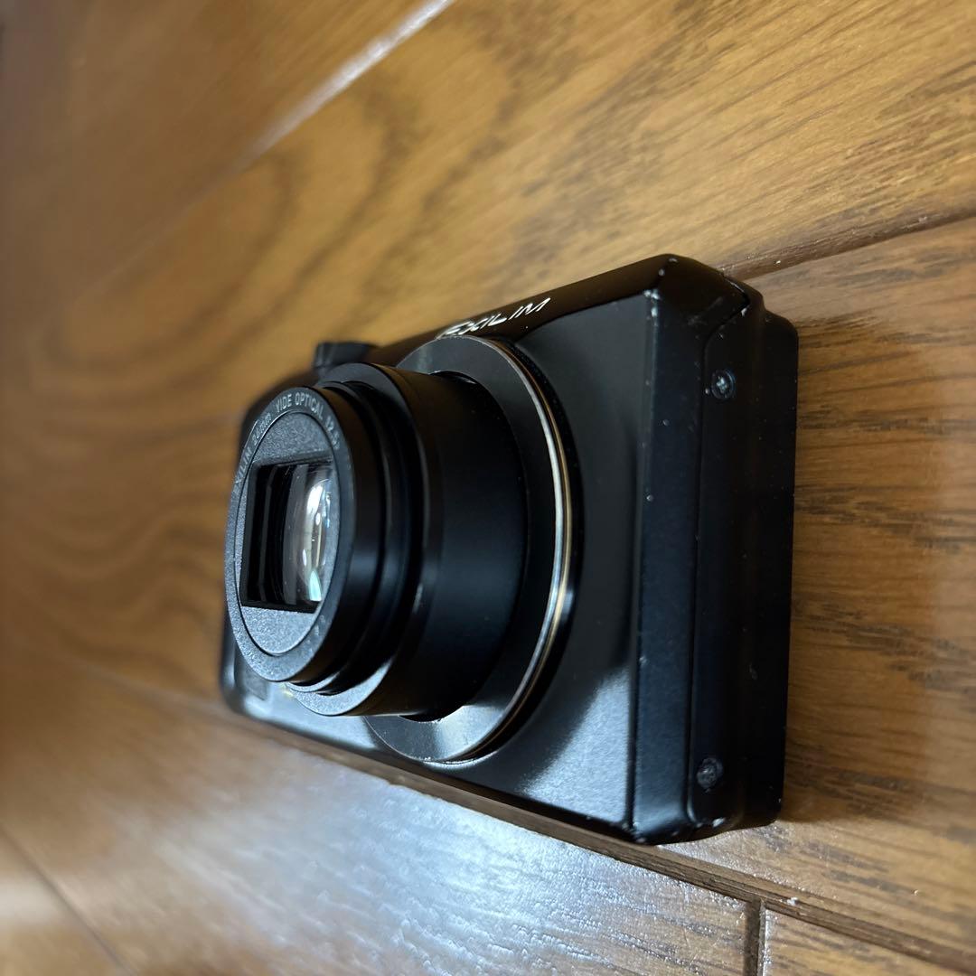 CASIO カシオ EX-ZR200