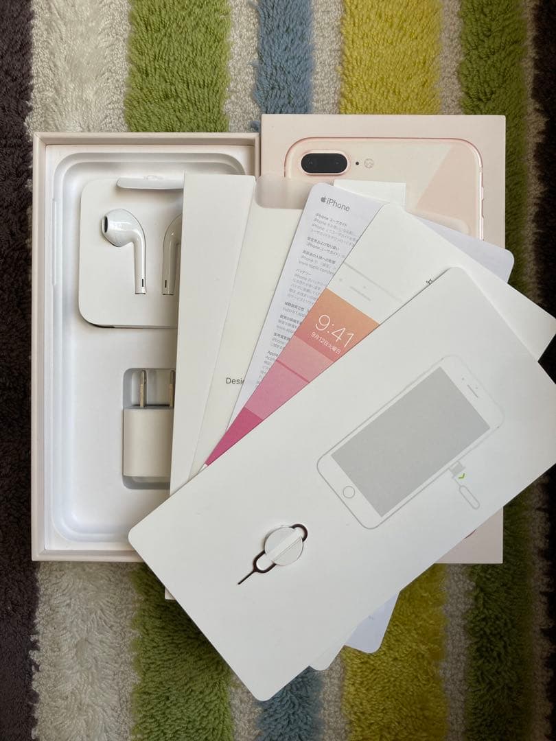 iPhone 8Plus ゴールド 美品
