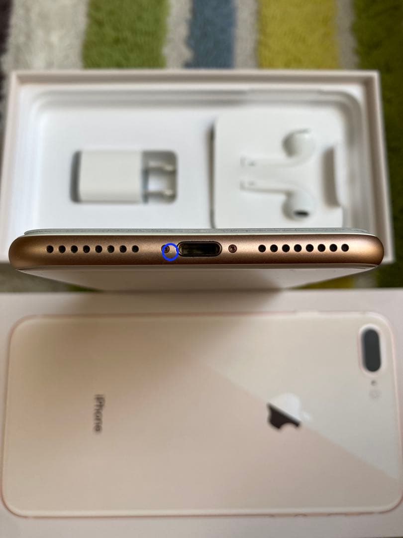 iPhone 8Plus ゴールド 美品