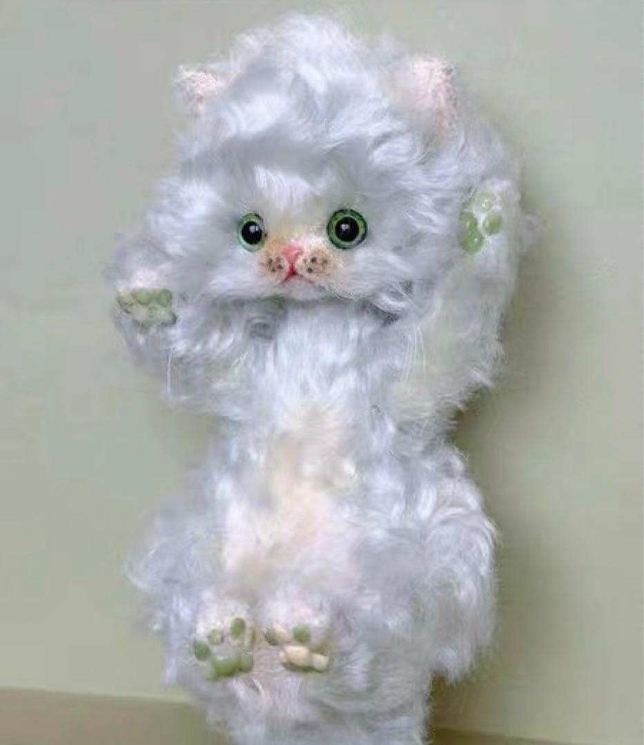アイスクリームカラーの仔猫 アーティストベア 海外作家様 ハンドメイド 置物