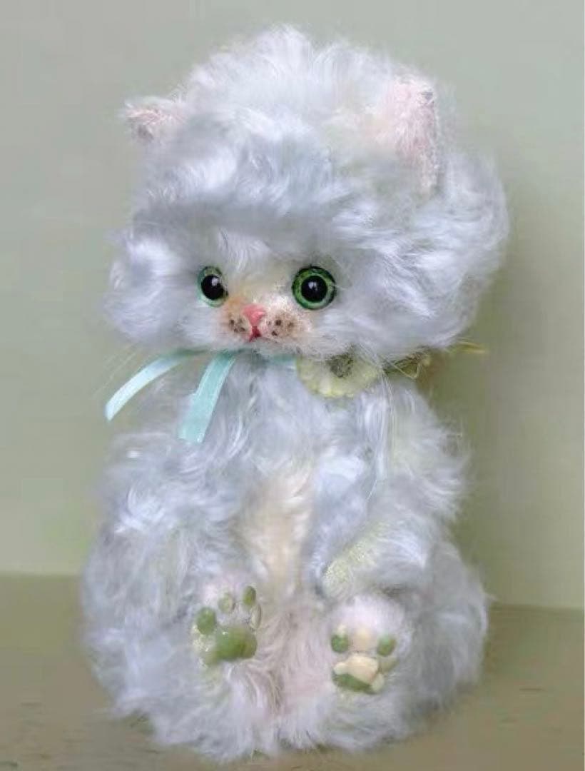 アイスクリームカラーの仔猫 アーティストベア 海外作家様 ハンドメイド 置物