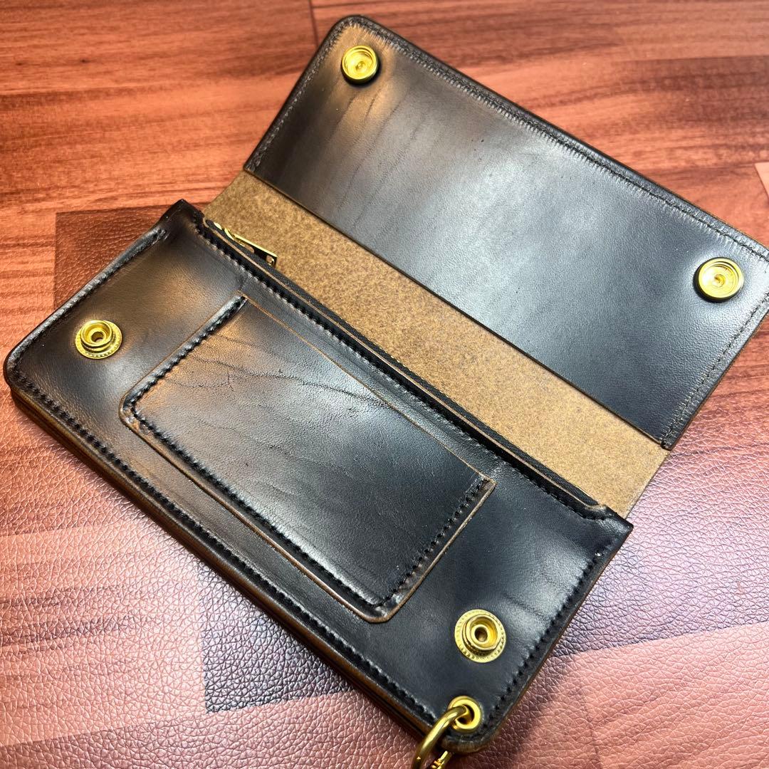 【トラッカーウォレット ロング】 3層 ホースバット universal