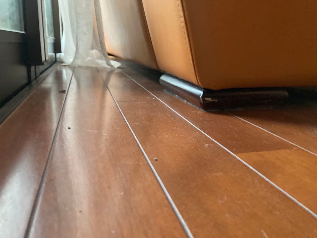 LURKEY　ラルーキー　キャメル色レザー3人掛けソファ