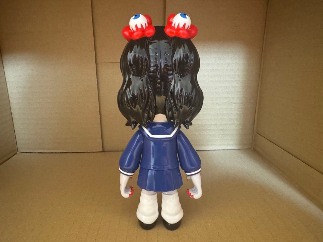 二口裂け女 ゲラゲラ GRAPE BRAIN JK ソフビフィギュア