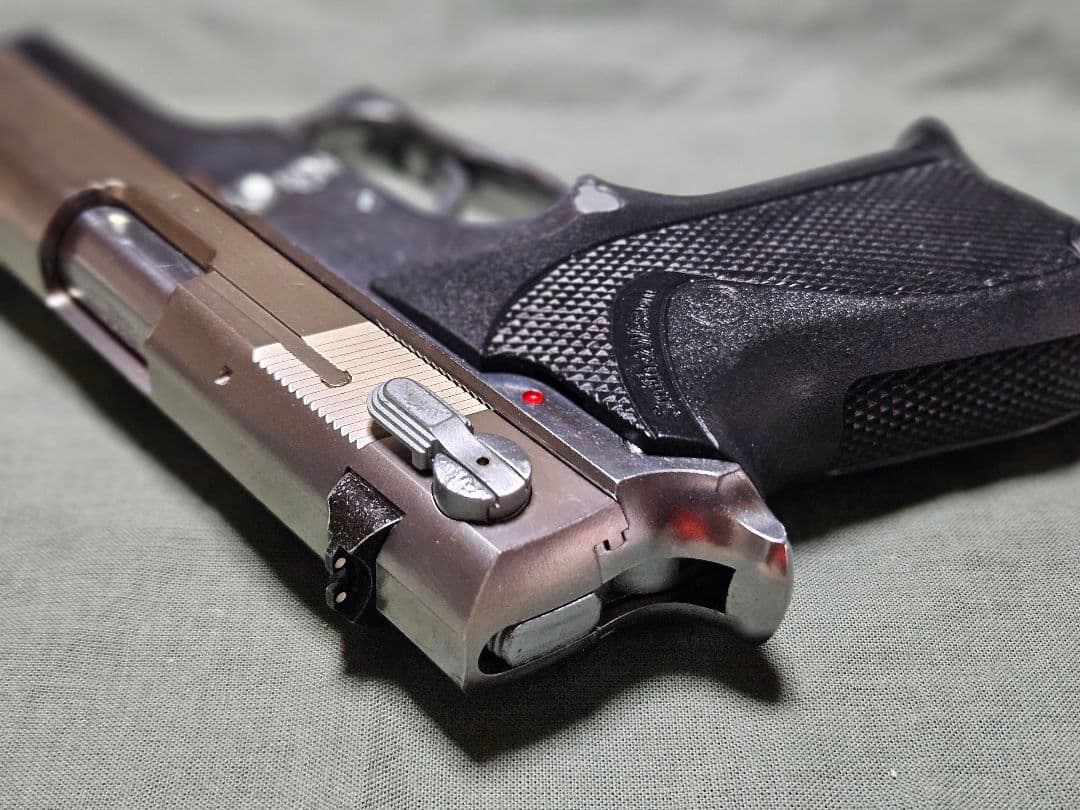 WESTERN ARMS S＆W M6906 ニッケルフィニッシュ ガスガン
