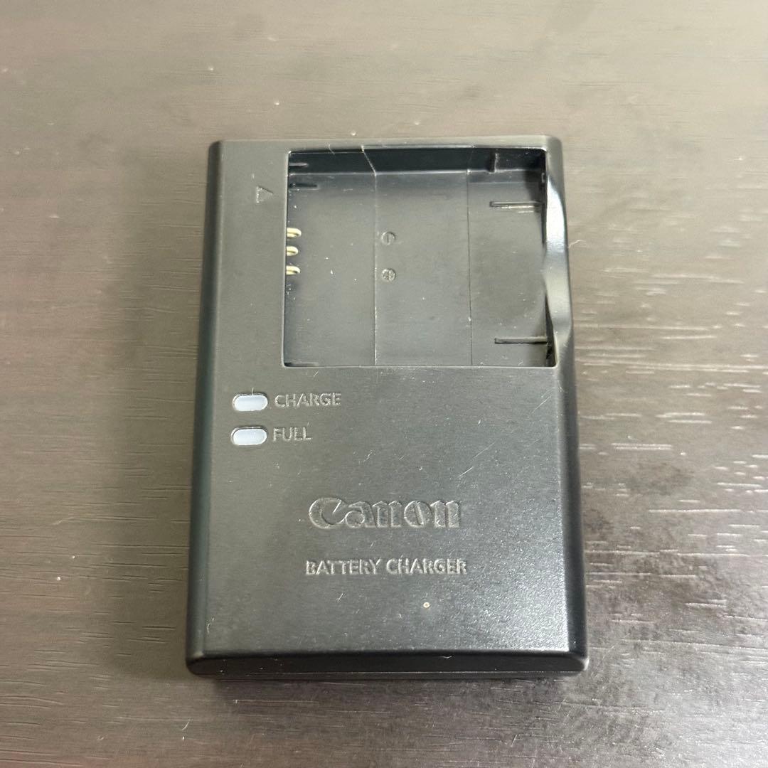 【美品】Canon デジタルカメラ IXY 110F 約1600万画素 光学8倍