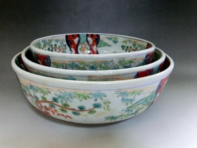 鉢■窓花唐草紋三鉢 蛇の目高台 赤絵 松竹梅 3つ鉢 伊万里(江戸後期～明治)■