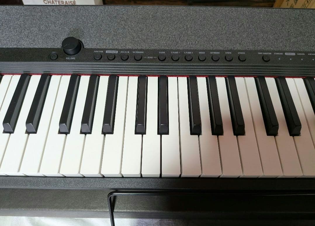 美品　CASIO カシオトーン CT-S1-76BK　キーボード 76鍵　ペダル