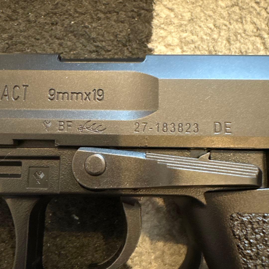 東京マルイ　USPコンパクト ガスガン Trjicon RMRセット