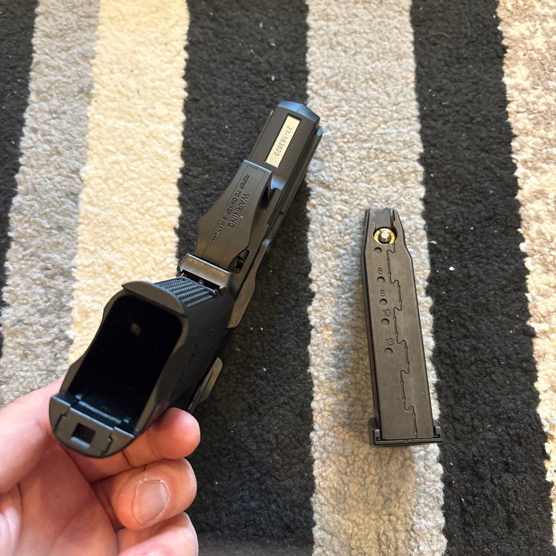 東京マルイ　USPコンパクト ガスガン Trjicon RMRセット